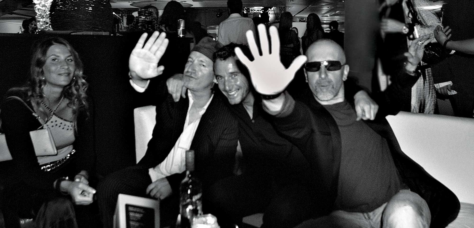 BONO-EDDIE-IRVINE-Amber-Lounge