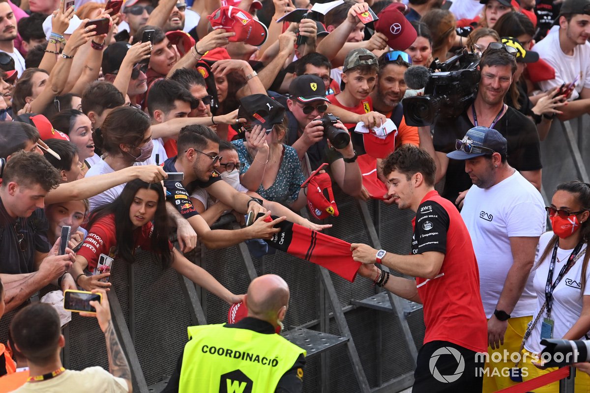 Charles Leclerc, Ferrari greets fans 