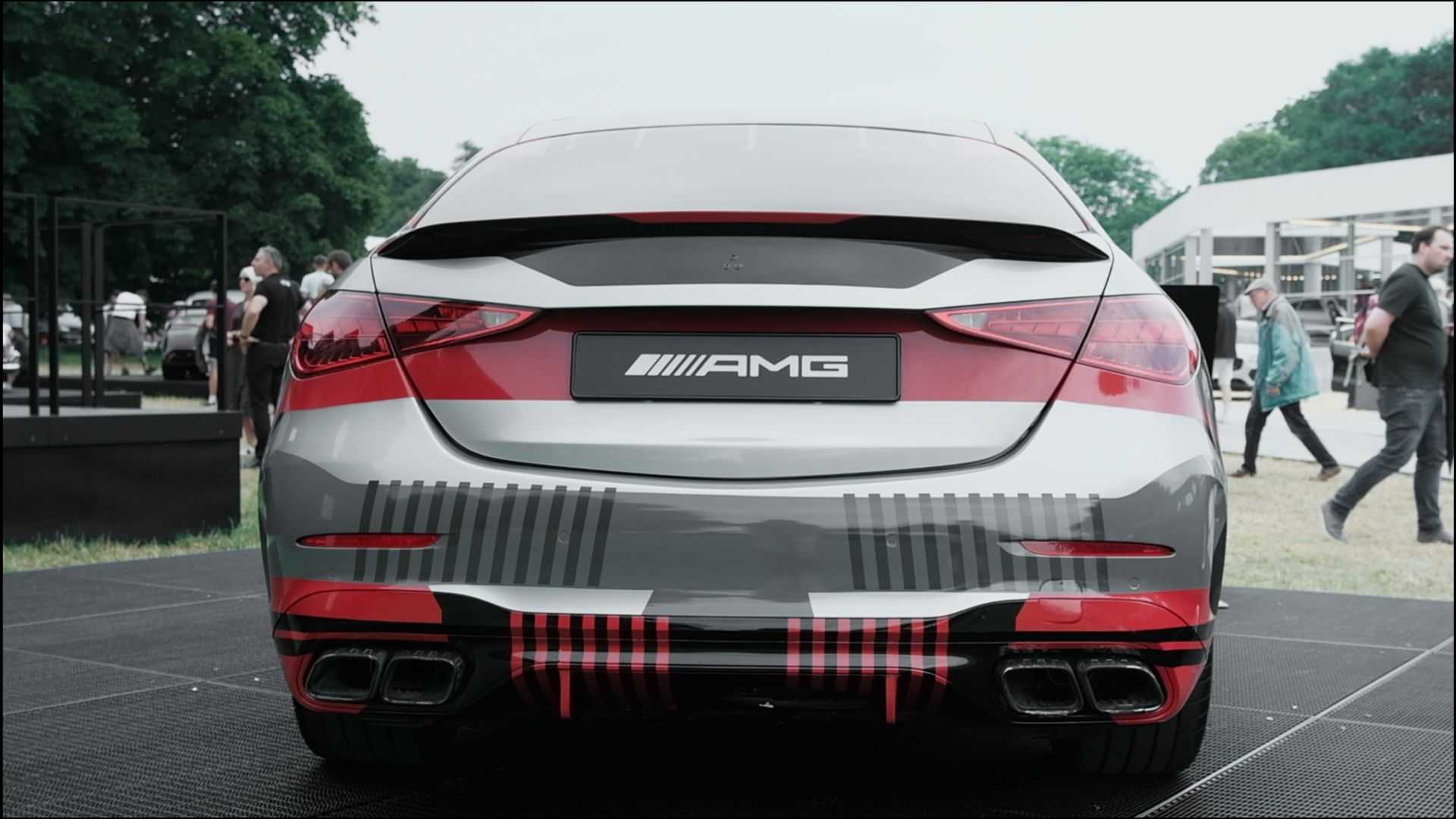 2023-mercedes-amg-c63-at-goodwood-fos-2022 (6).jpg
