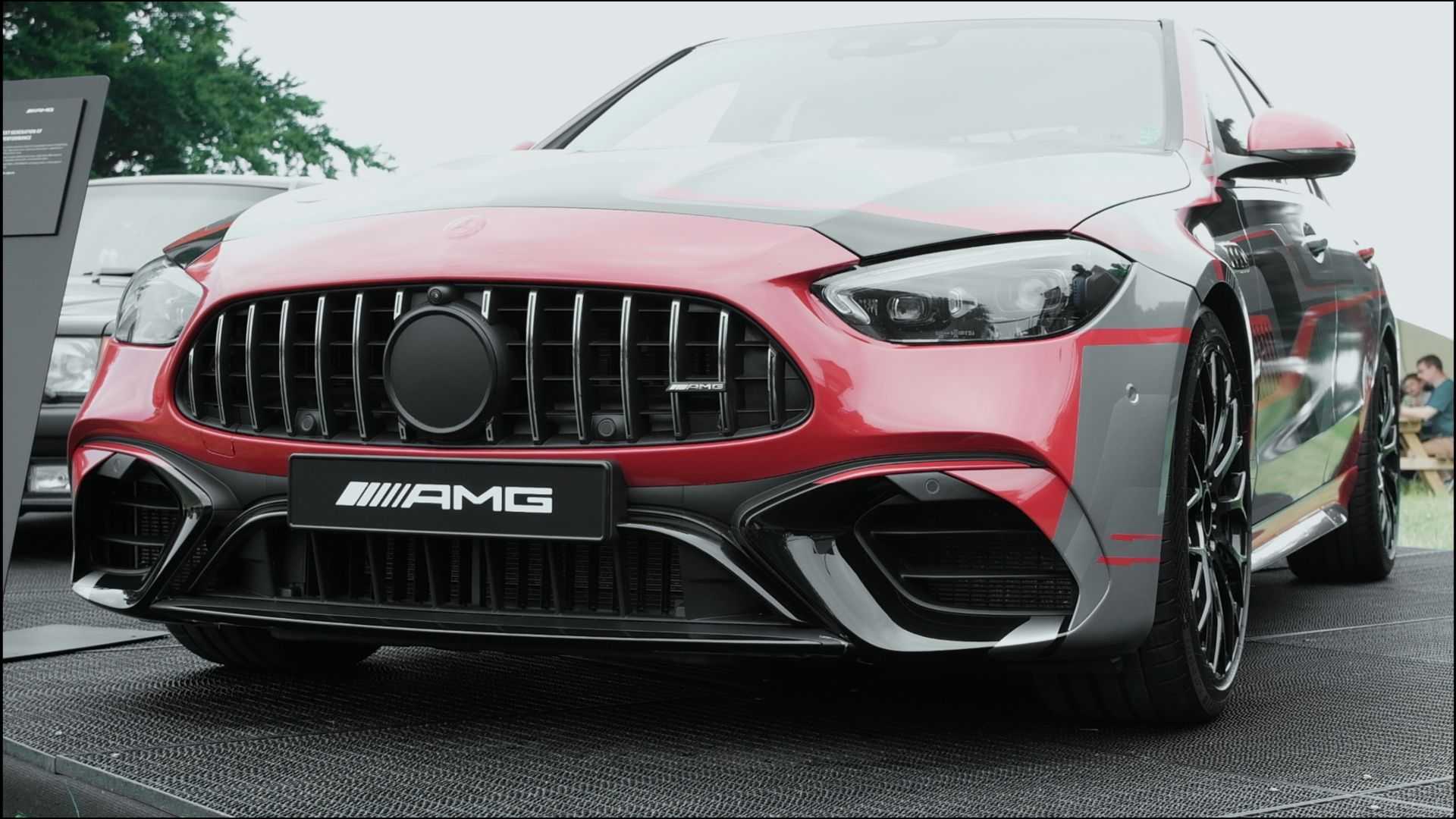2023-mercedes-amg-c63-at-goodwood-fos-2022.jpg