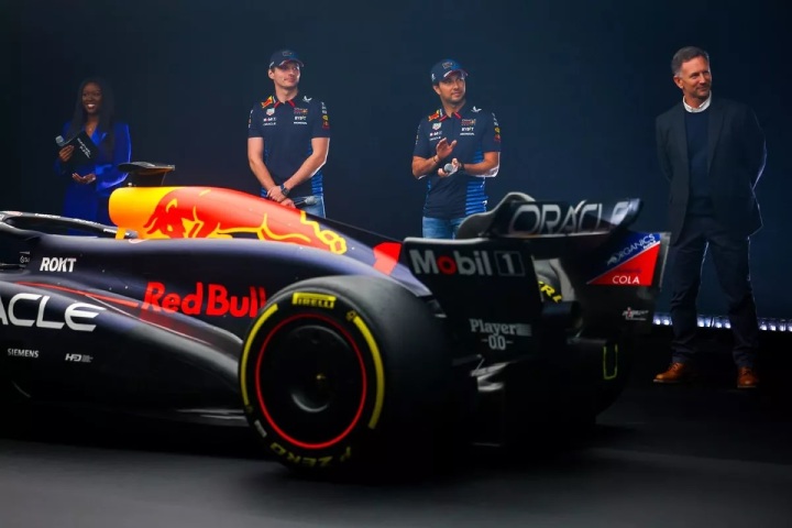 max-verstappen-red-bull-racing-2.jpeg