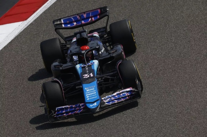esteban-ocon-alpine-a524.jpeg
