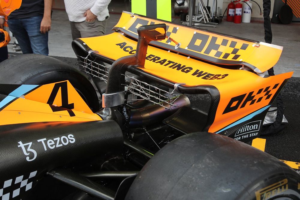 McLaren MCL60 detail