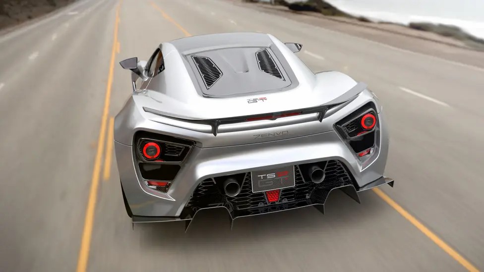 3. Fixed rear spoiler.jpg