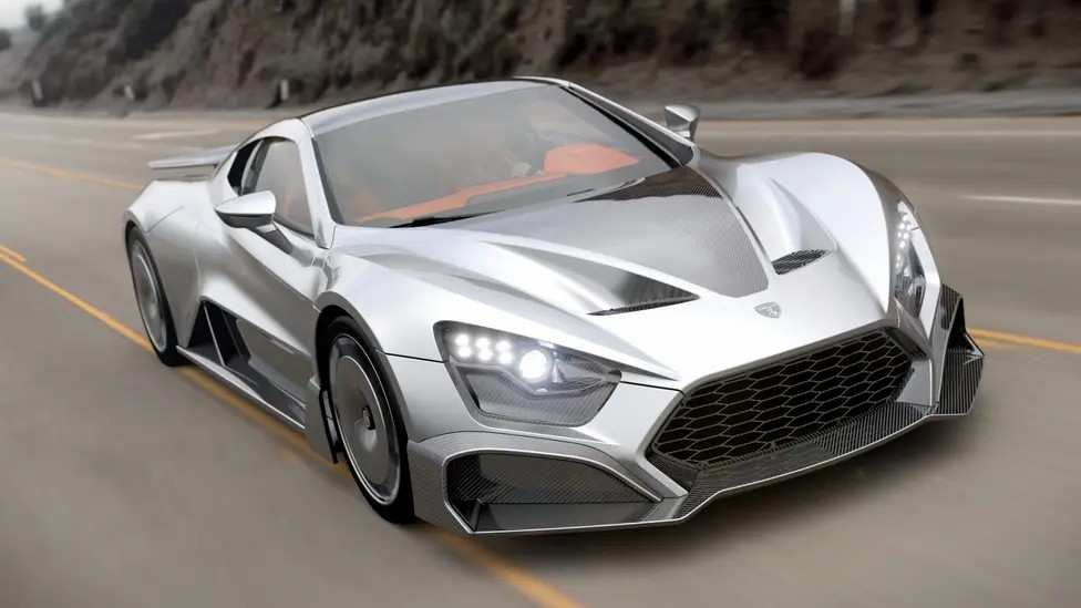 2. Low drag design includes aero wheel disc and streamlined rear spoiler.jpg