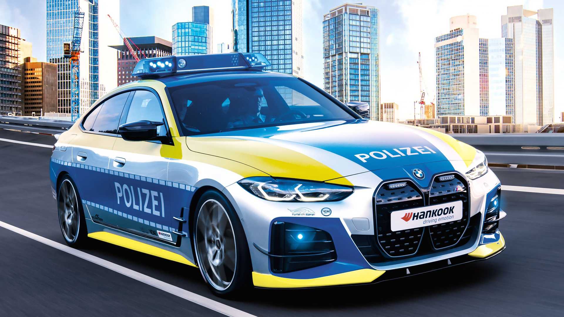 bmw-i4-by-ac-schnitzer-tune-it-safe--polizeifahrzeug-2022.jpg
