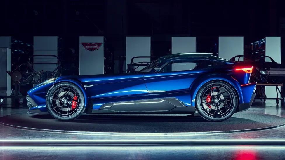 Donkervoort F22-3.jpg
