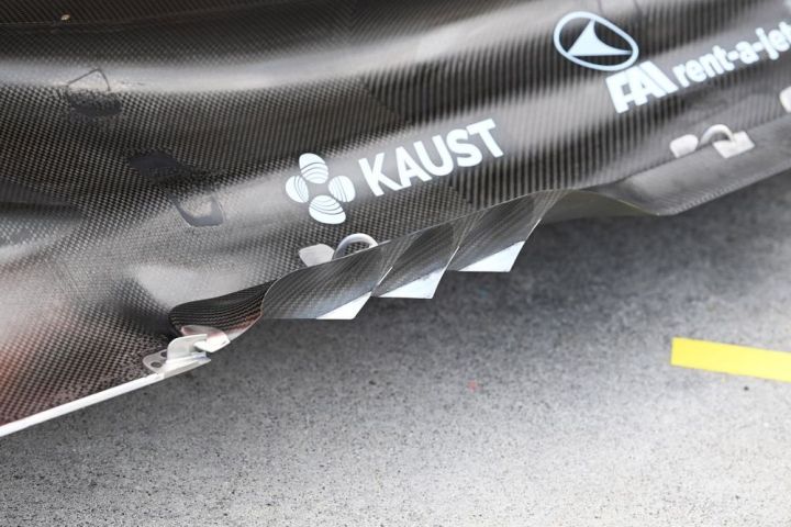 McLaren MCL60 technical detail